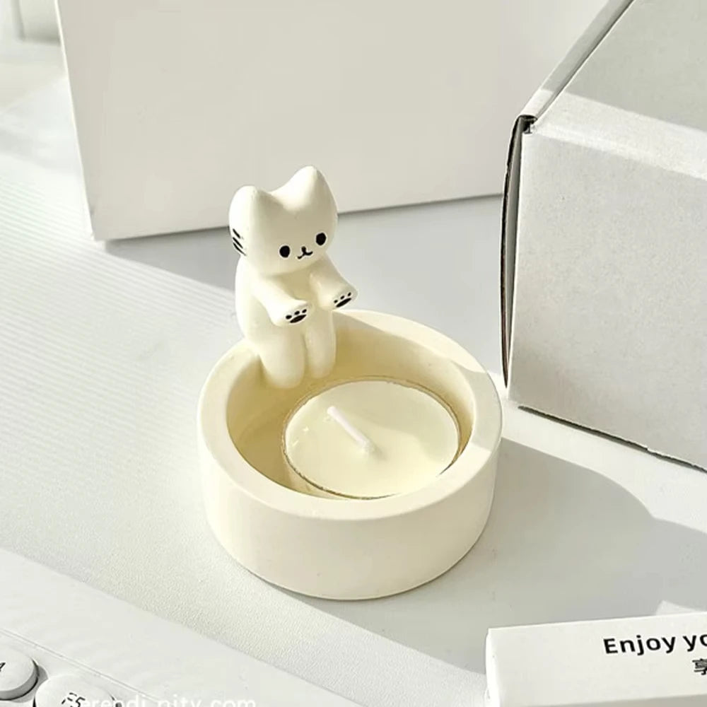 Kitten Candle Holder Cute Cat Candlestick Creative Aromatherapy Candle Holder Durable High Tempe Cartoon Candlestick Decoration